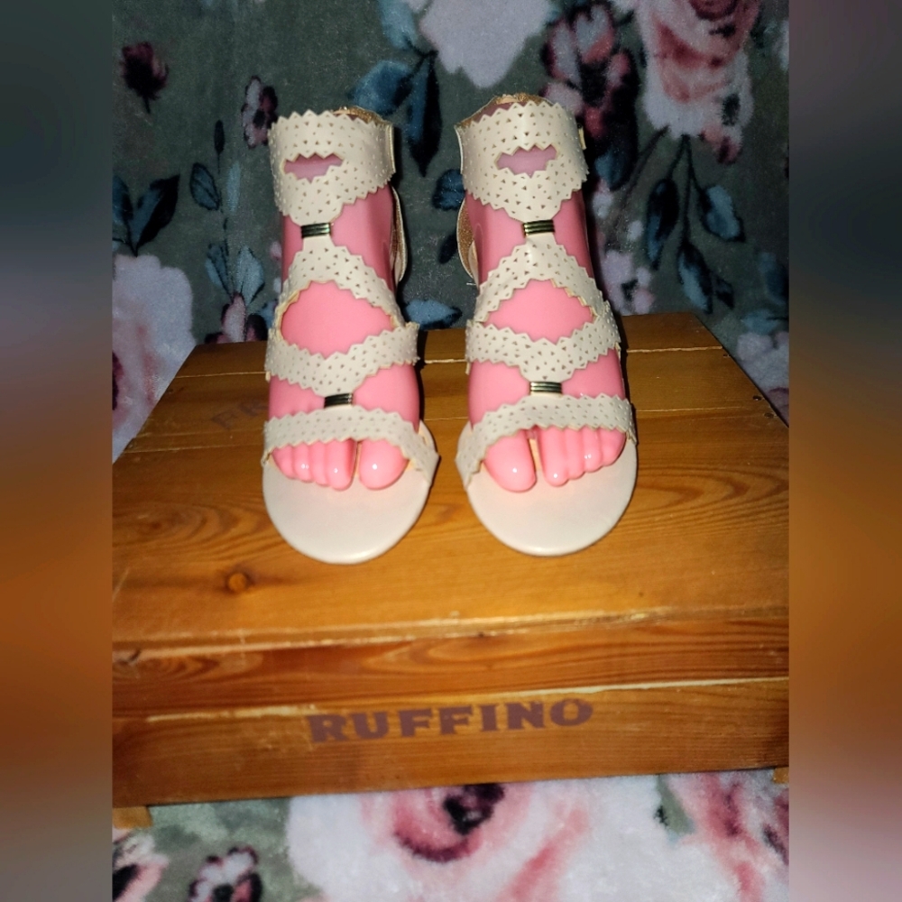 EUC XOXO Beige Strappy Sandals